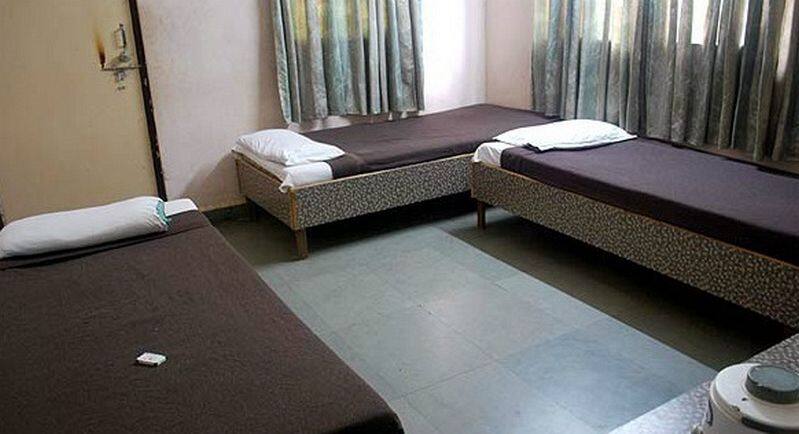 Nisarga Cottage Resort, Shirdi 5